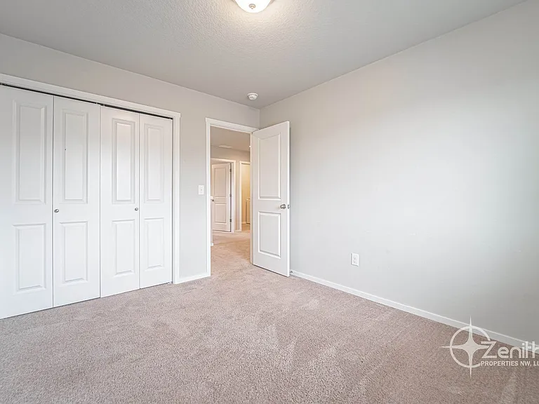 2608 S White Salmon Dr — Photo 24