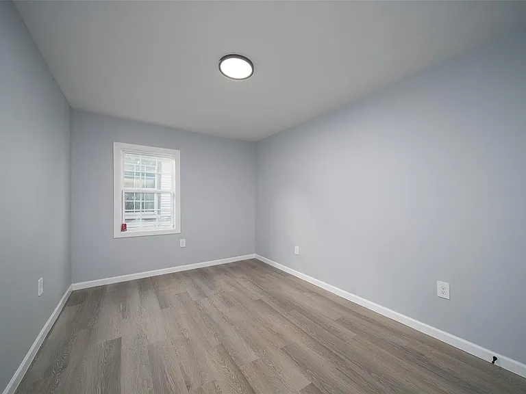 3120 Stonewall St — Photo 4