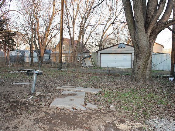 5th image of 2827 S Rybolt Ave