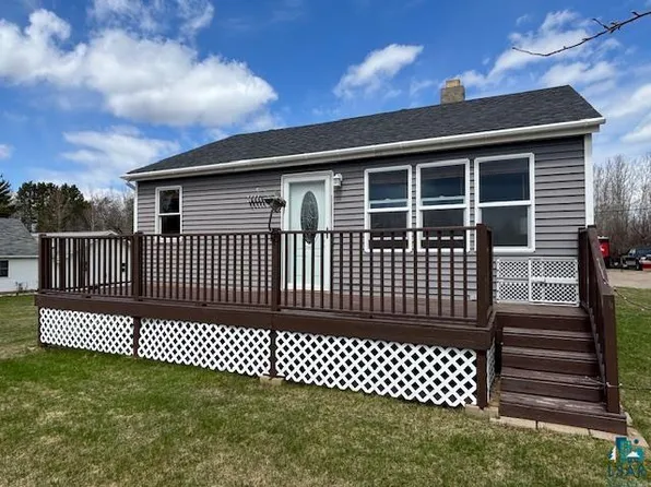 802 3rd St NW, Chisholm, MN 55719