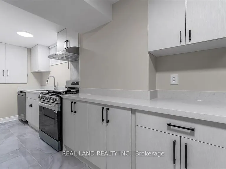 360 Chantenay Dr #BACK — Photo 14