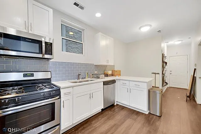 1431 N Cleaver St #1 — Photo 2