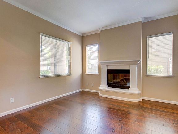 3rd image of 2105 Cruden Bay Way