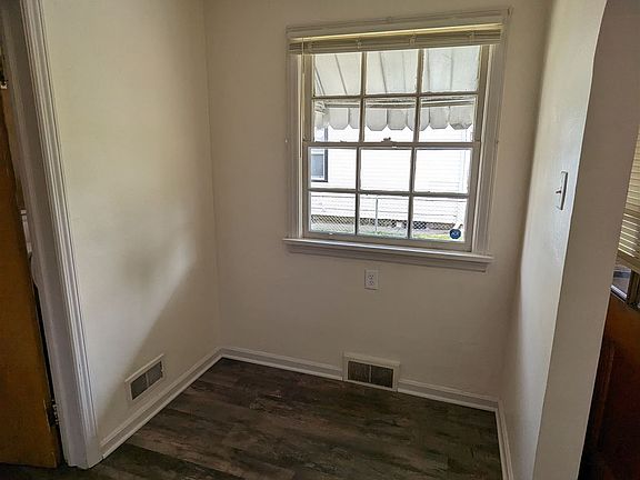Other side of kitchen