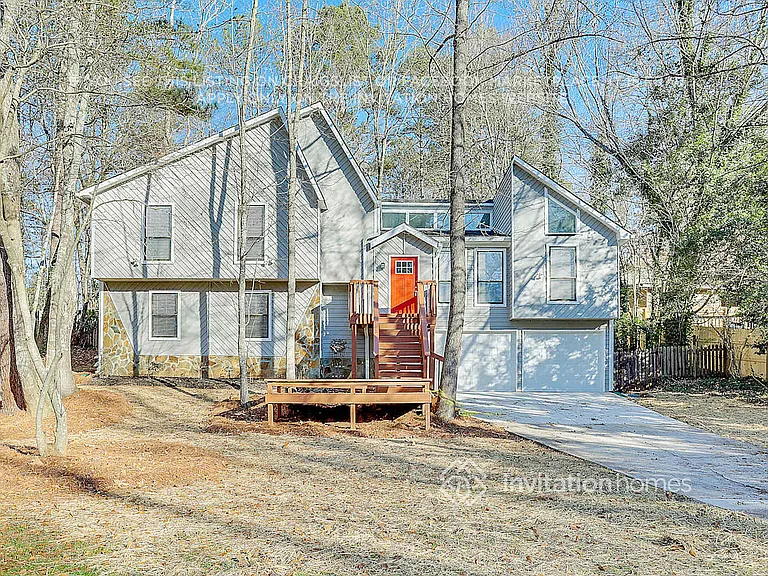 1327 Shadowood Trl — Photo 2