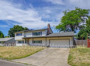 1708 NW 104th St, Vancouver, WA 98685