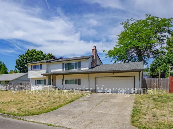 1708 NW 104th St, Vancouver, WA 98685