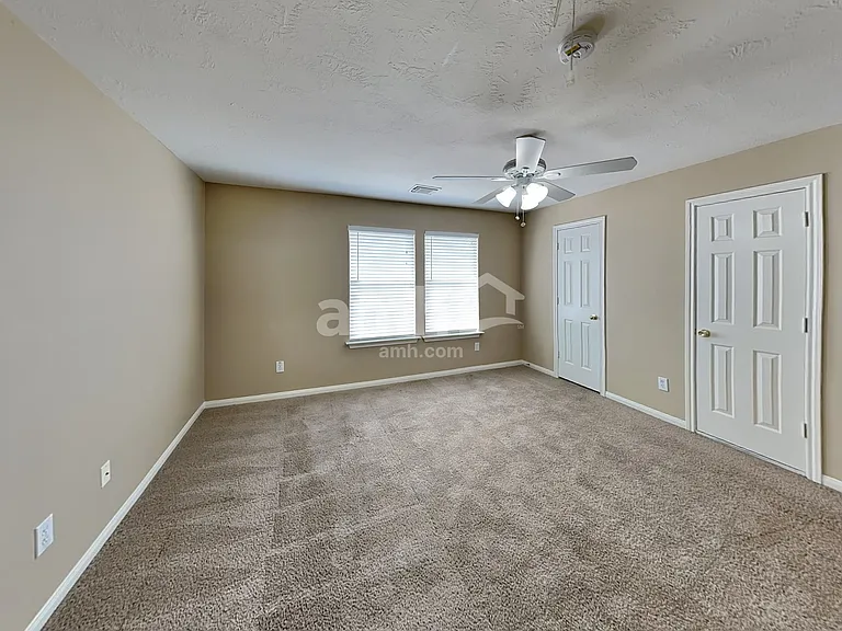 12102 Oxford Trails Dr — Photo 11