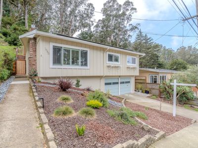 1080 Barcelona Dr, Pacifica, CA, 94044