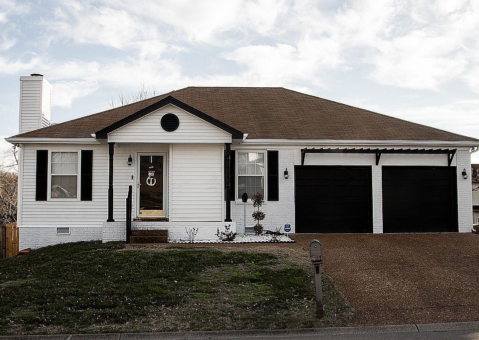 1st image of 737 Jaywood Dr