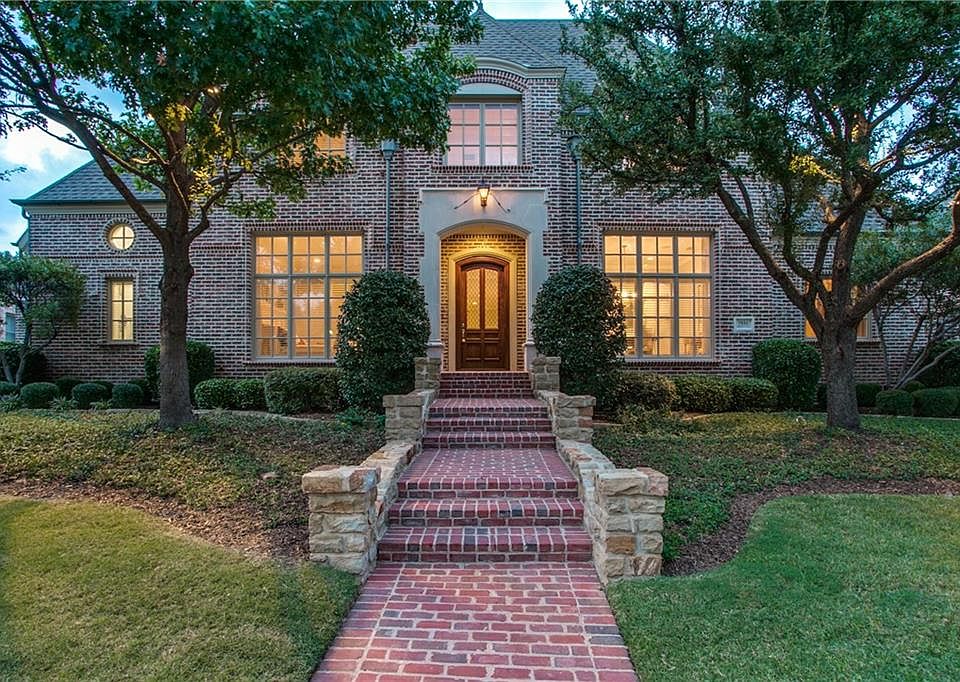 1st image of 5816 Versailles Ave