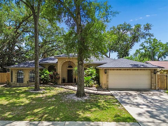 2nd image of 3602 ARLINGTON OAKS COURT