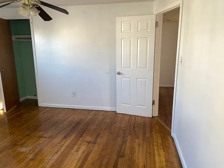 209-211 Paterson Ave #2 — Photo 11