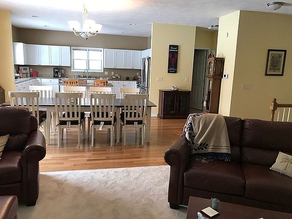 4th image of 4114 Chelsea Bridge Ln
