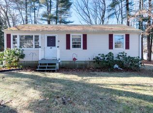 39 Pine Ridge Dr, Oxford, MA 01540