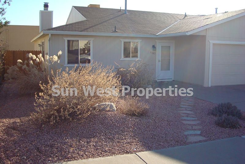 1st image of 1707 E 21st St