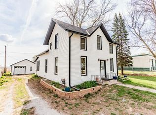 904 Main St, Tabor, IA 51653