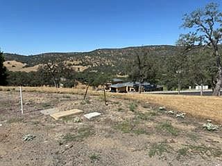 2nd image of 147 Vista Knolls Ct