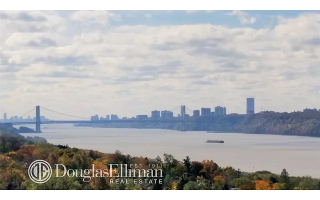 Sold by Douglas Elliman | media 17