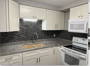 6297 Robinson Rd APT 2, Lockport, NY 14094