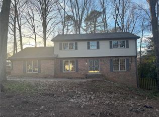 280 E Valley Dr, Marietta, GA 30068
