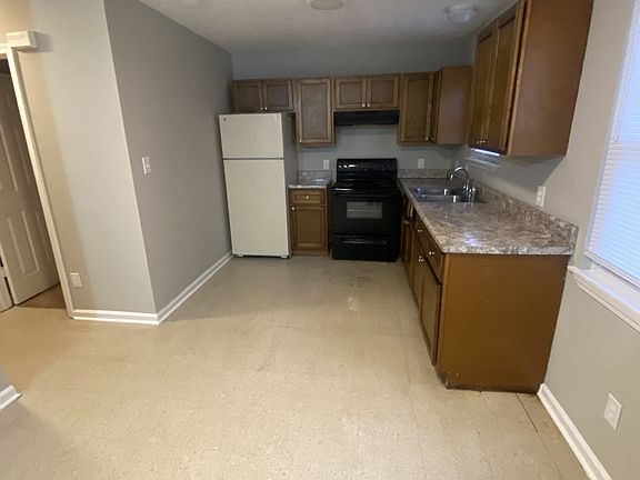 2nd image of 989 Bryant Way #11500292