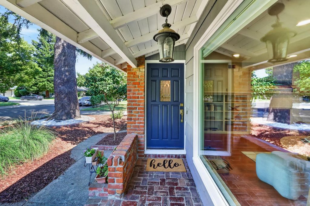 230 Meister Way, Sacramento, CA - View 5