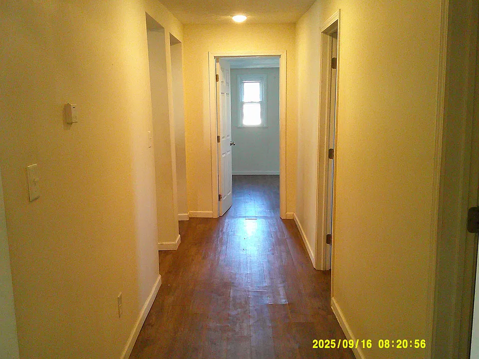 214 W Court St #6