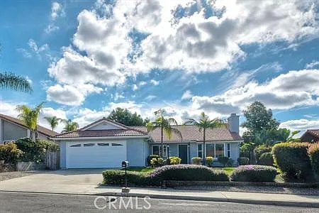 4691 Lofty Grove Dr — Photo 1