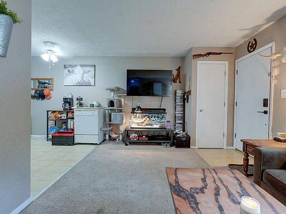 5th image of 18303 E 18th Ter N