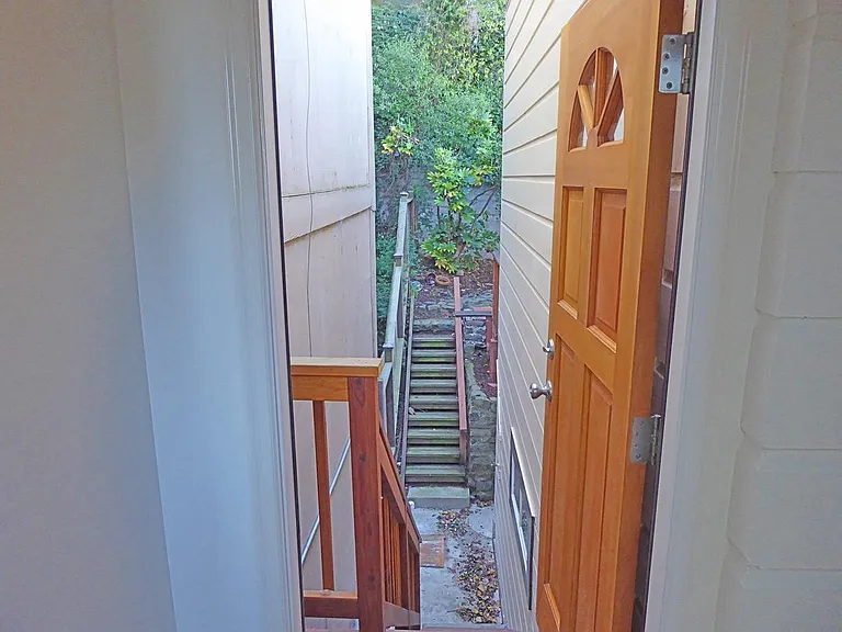 185 Beaver St — Photo 23