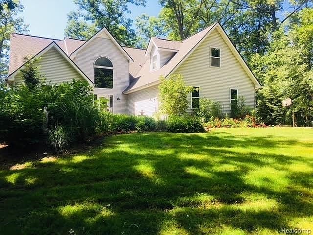 1st image of 519 Rolling Acres Dr