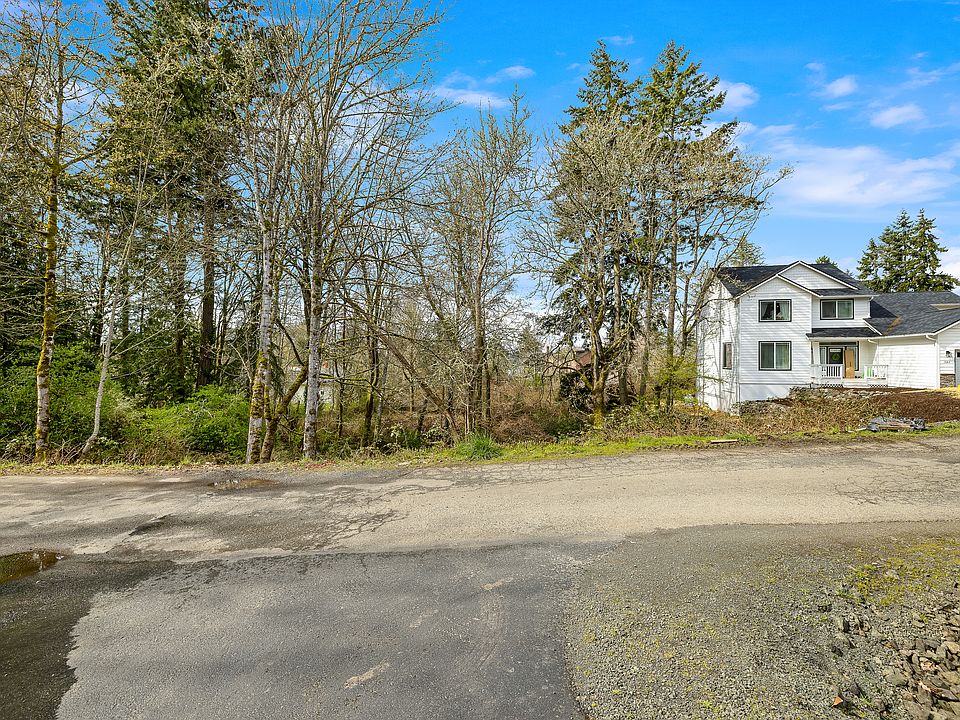 1st image of Devenny Ave NE
