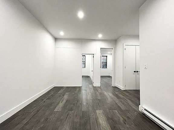 5th image of 245 Troutman St APT 1