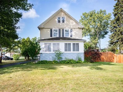 275 Howard Rd, Rochester, NY, 14606