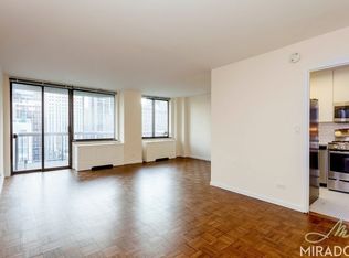 245 E 44th St APT 11E, New York, NY 10017