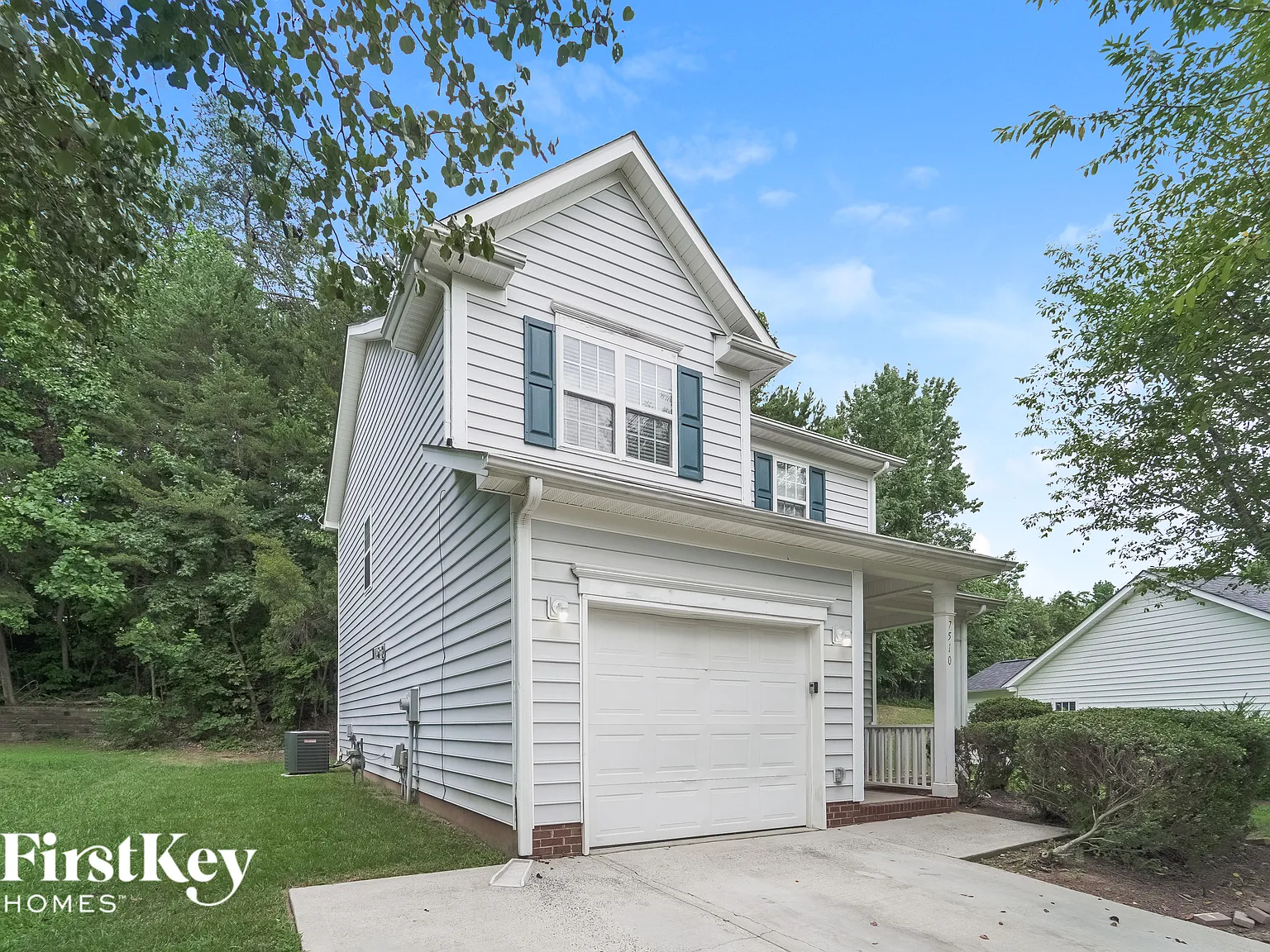 3 bed, 2.5 bath, 1446 sqft, $2,135 — Photo 3