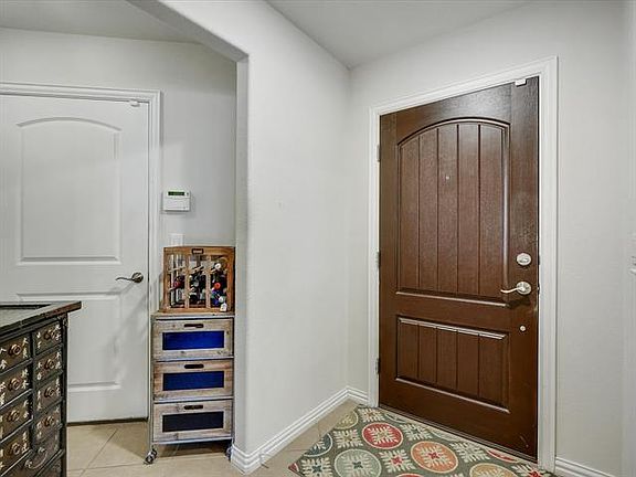 4th image of 2167 Beachfront Dr