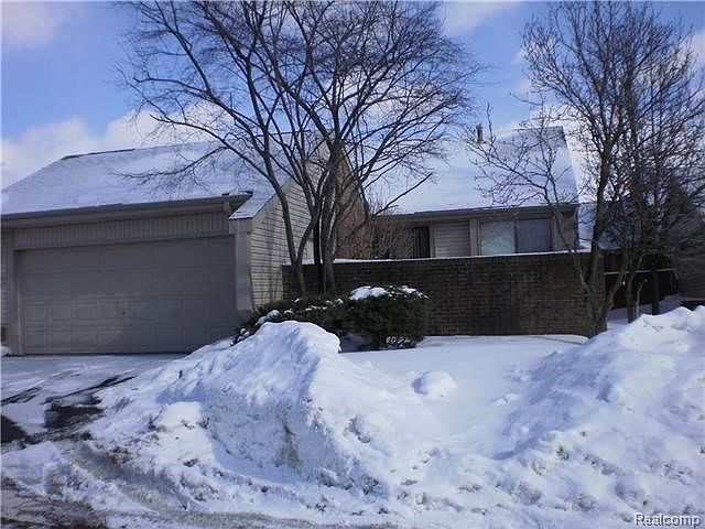 1st image of 23212 Reynard Dr #1
