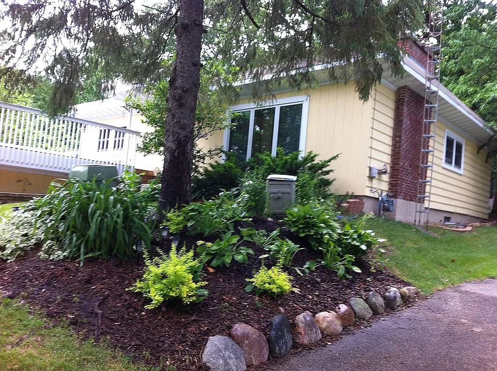 553 Glenview Rd photo 1