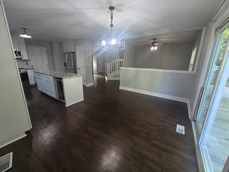 4203 Cedar View Ct — Photo 7