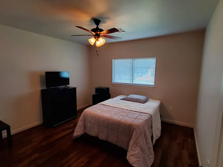37 W Thatcher St — Photo 18