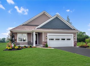 6673 Curtis Ct, Lockport, NY 14094