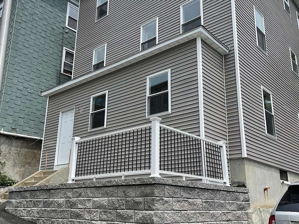 2 Ford St #1