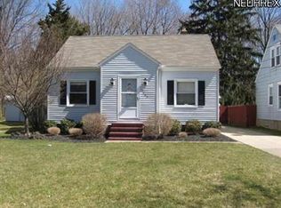 5003 Grace Rd, North Olmsted, OH 44070