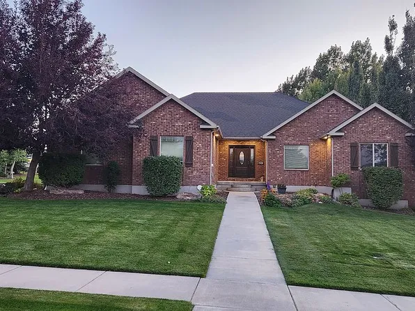 664 Harvest Dr, Rexburg, ID 83440