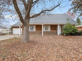 639 Harvard Dr, Edwardsville, IL 62025