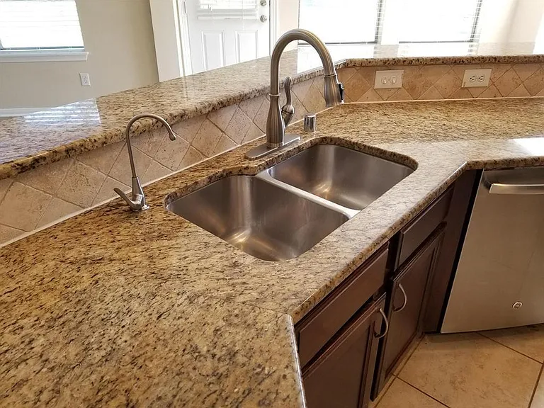 25406 Archdale Ct — Photo 12