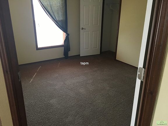 4th image of 3012 Foxtail Ln