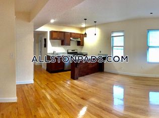 23 Weitz St #3U, Allston, MA 02134